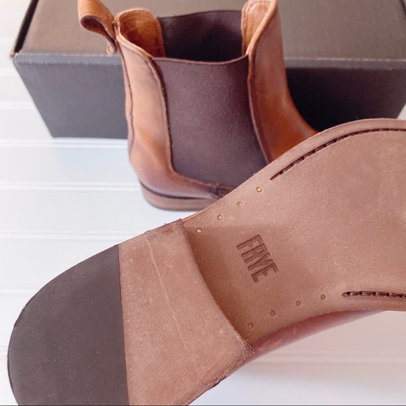 Sold! Frye Women’s Melissa Chelsea Boots - Picture 14 of 16
